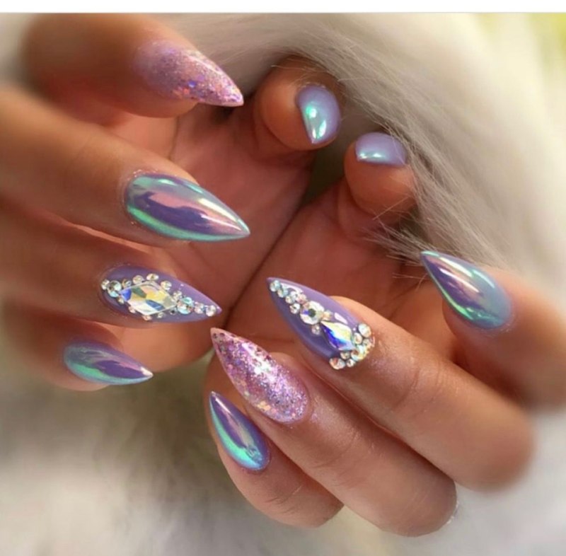 Северное сияние на ногтях
