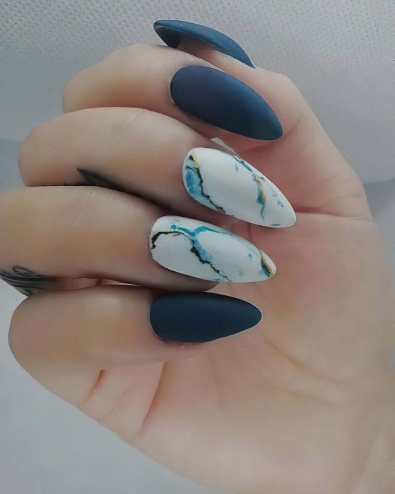 Ноготочки миндаль мрамор