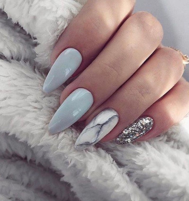Миндальные ногти
