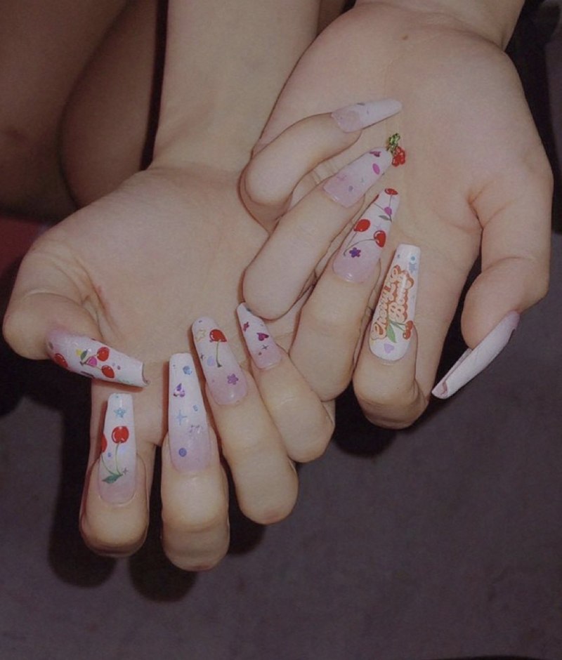 Nail unistella Jennie