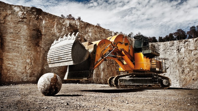 Liebherr r996