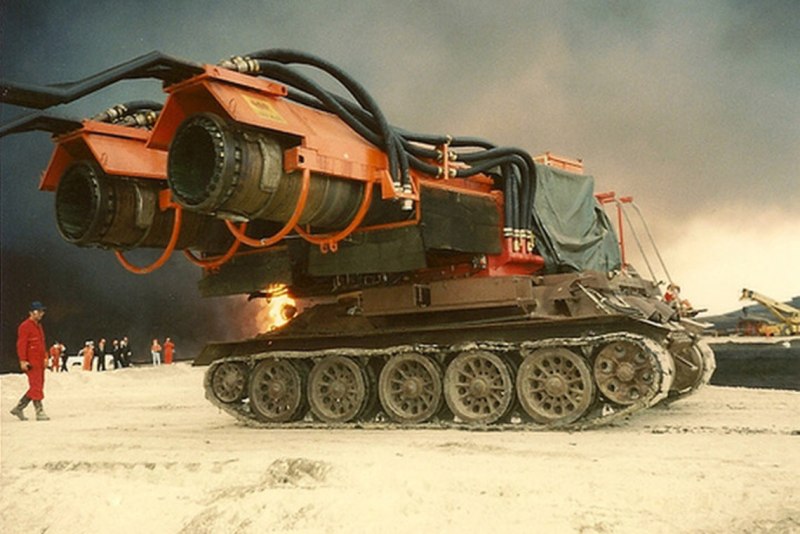 Пожарная машина ветерок на базе танка т-34