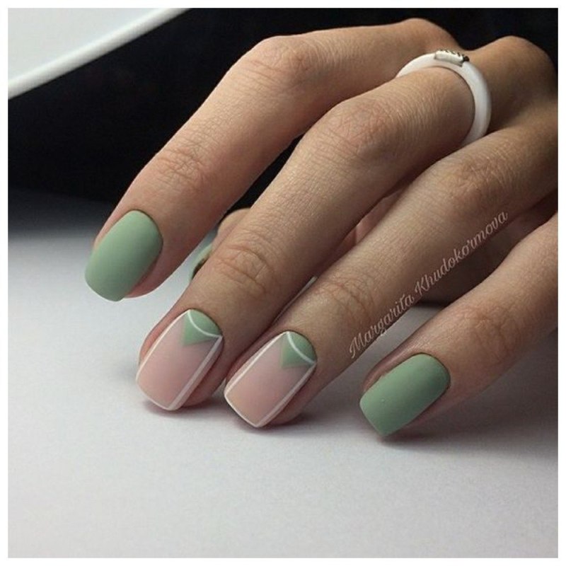 Essie лак желтый