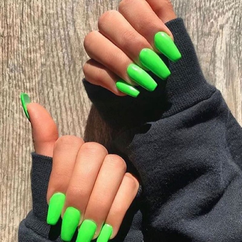 Кислотные ногти
