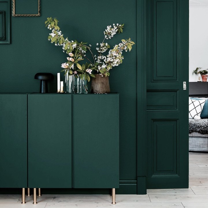 Изумрудные оттенки Dulux